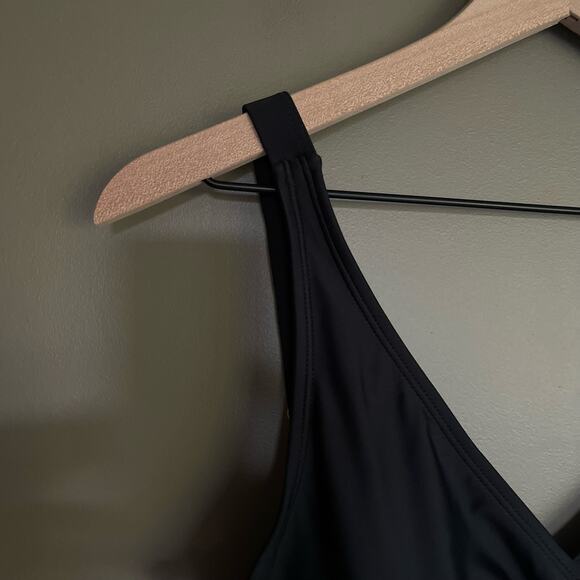 NWT KINDRED BRAVELY Crossover Maternity & Nursing Bikini Top Black Size Large‎ - Picture 5 of 16